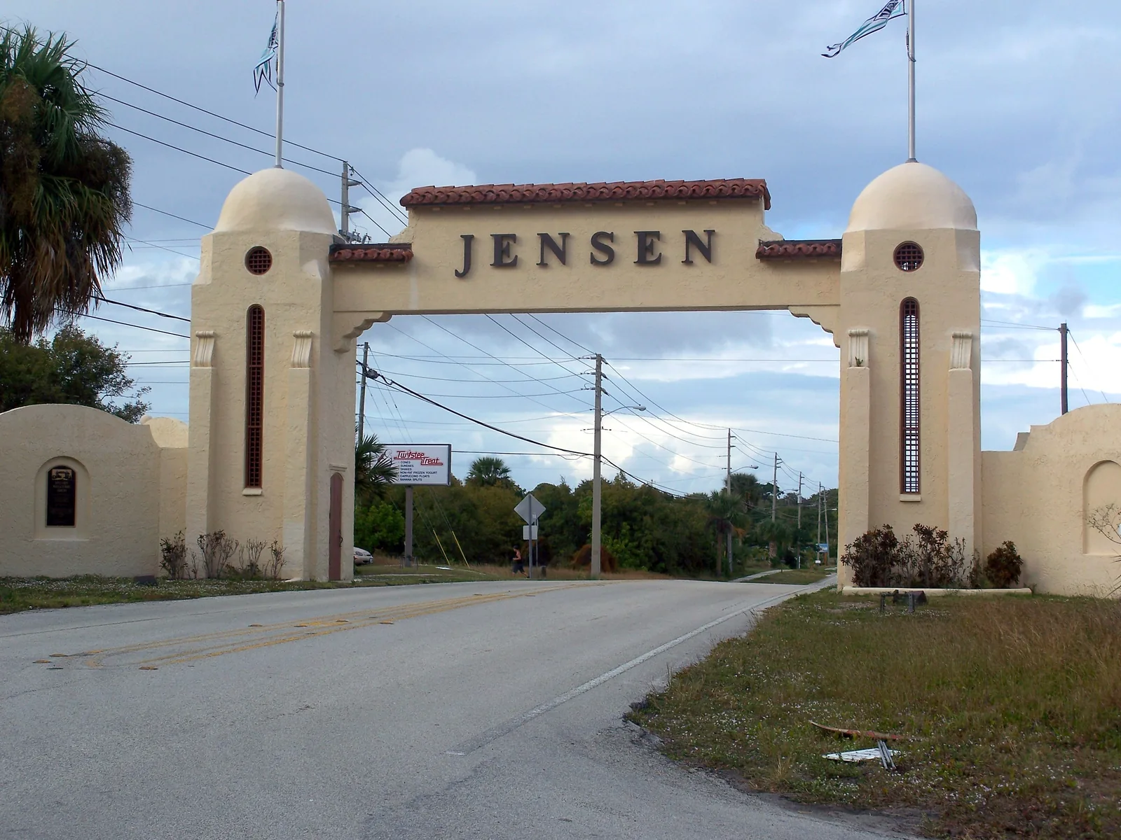 Ed W Farrell of Jensen Beach dies